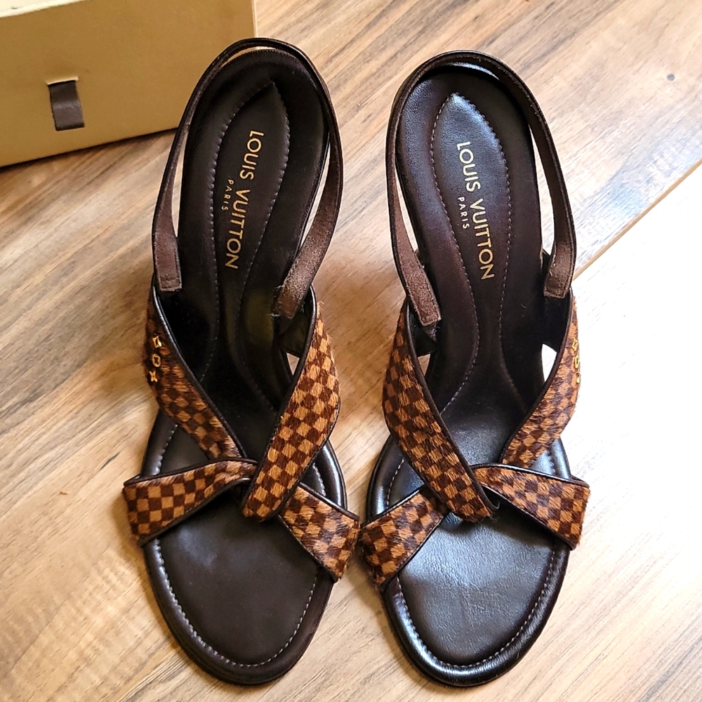 Vintage Louis Vuitton Sauvage calf hair slingback